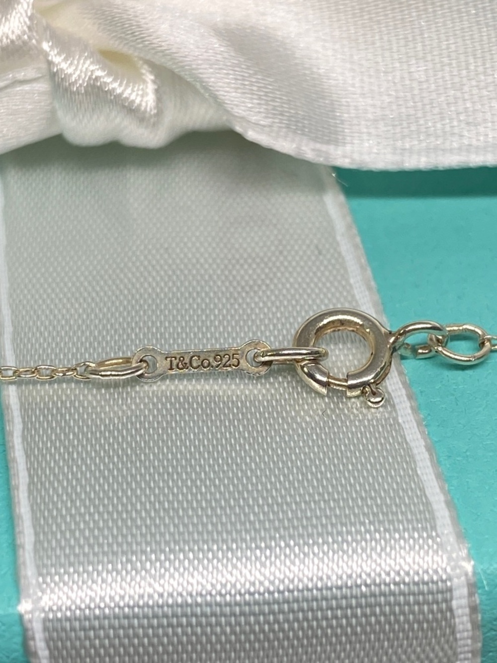 Tiffany & Co. Elsa Peretti Infinity Cross Necklace Sterling Silver 20” 25mm - Picture 7 of 9